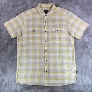 Patagonia Organic Cotton Shirt Men L Plaid Short Sleeve Button Front Yellow